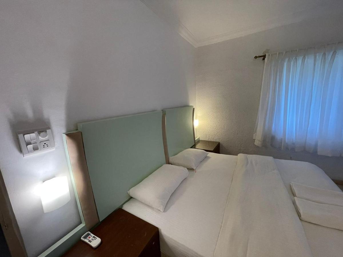Casa Legend Villa & Apartments Arpora - Baga - Goa エクステリア 写真